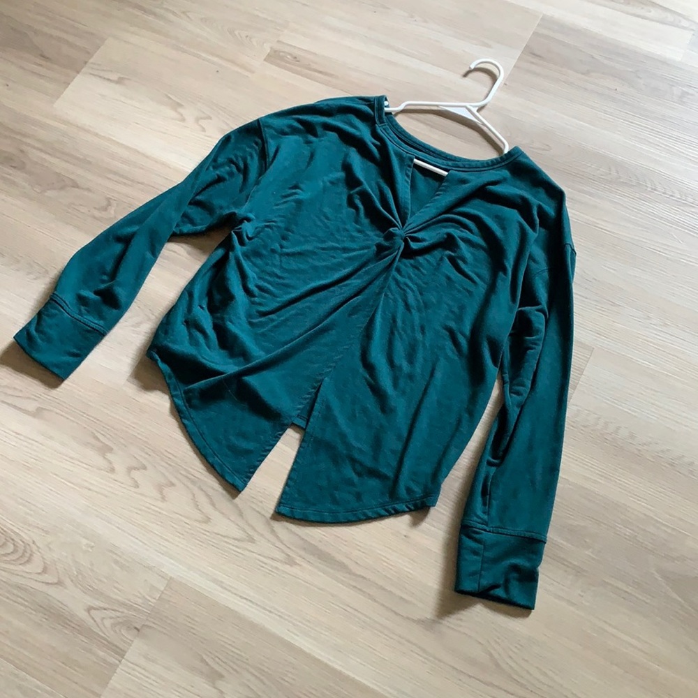 Open back long sleeve workout top